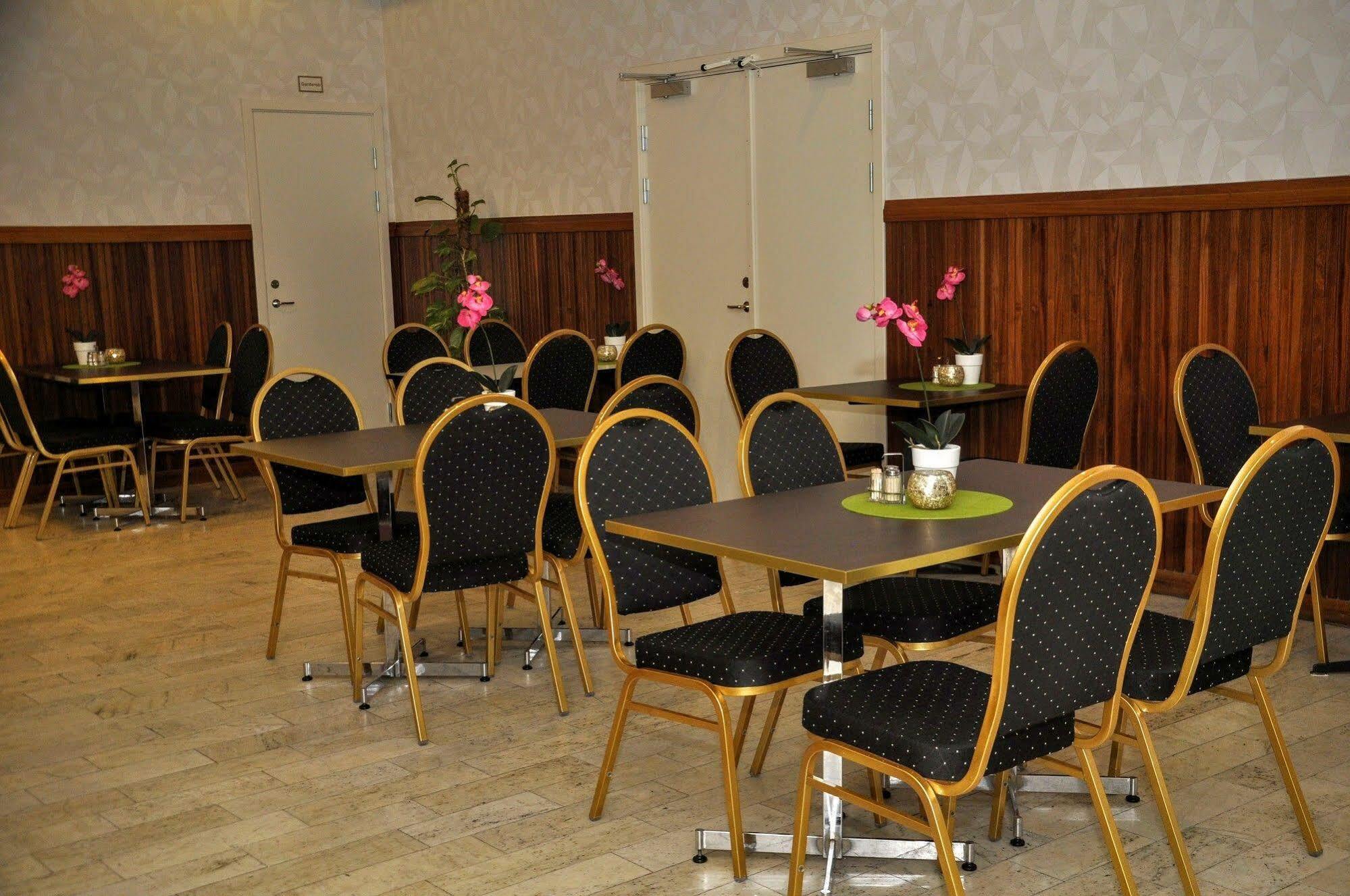 Ronneby Cityhotell Exterior photo
